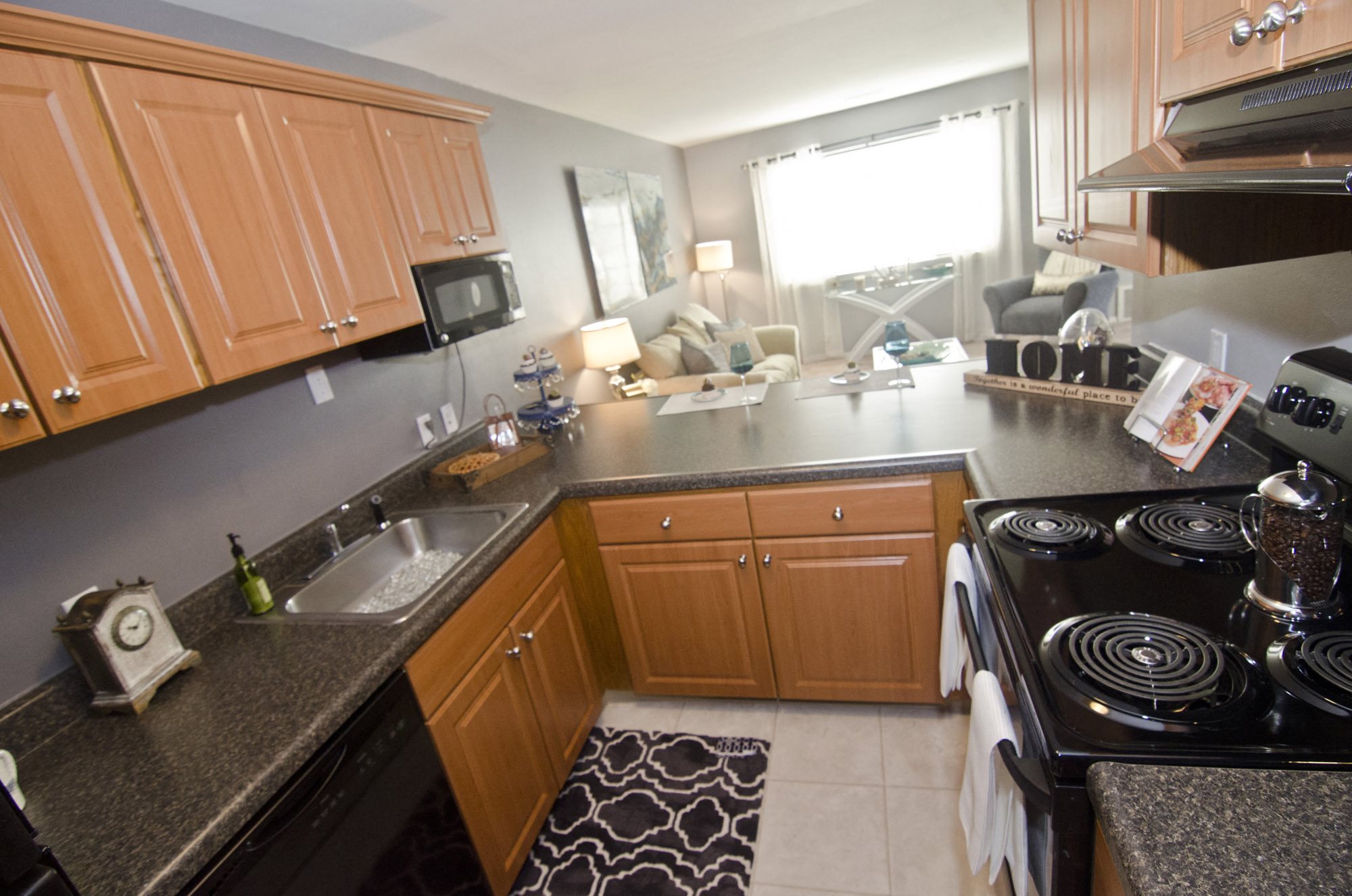 Arbor Glen Apartments | Apartments in East Lansing, MI